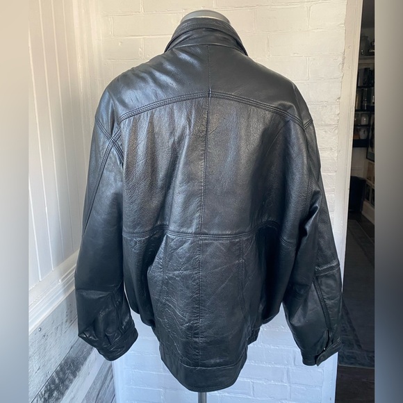 Vintage leather jacket - Picture 5 of 9